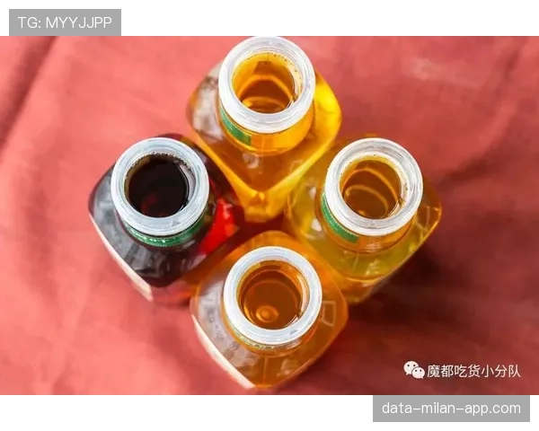 武大靖家冰箱里塞满蛋白粉，连饮料都得算卡路里