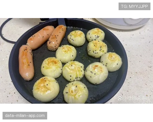 要是高磊随手拍个早饭，评论区八成先问价格不是味道